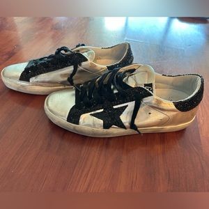 BRAND NEW! Golden Goose Superstar Sneakers